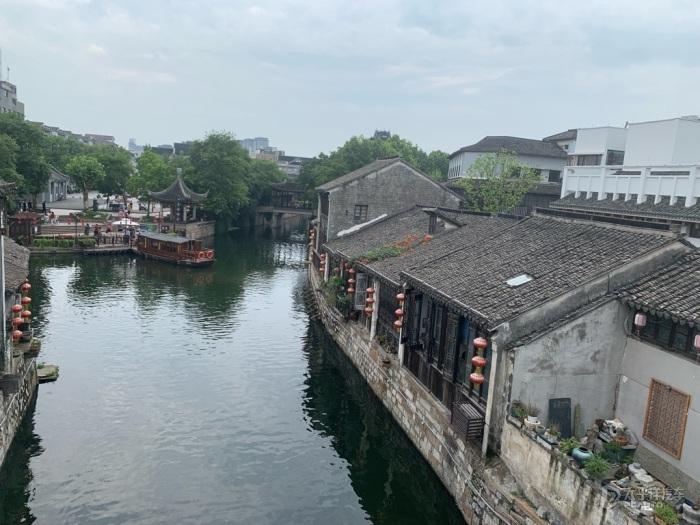 李兰娟：早餐是养肝的“黄金期”，5种食物建议多吃，对肝有好处